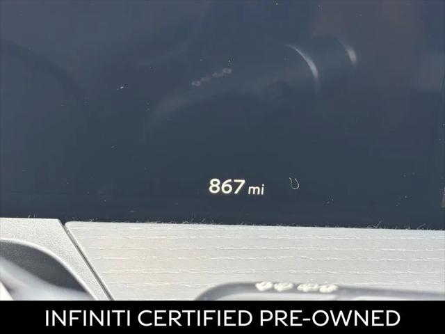 2025 INFINITI QX80 SENSORY AWD