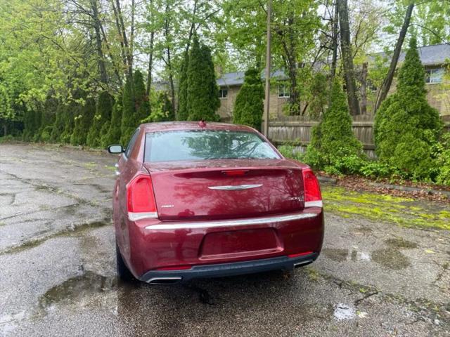 2016 Chrysler 300 AWD