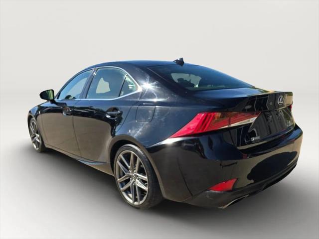 2017 Lexus IS 200t 200t