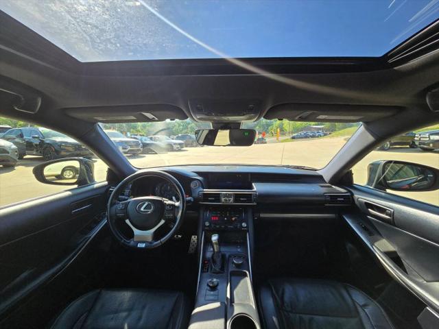 2017 Lexus IS 200t 200t
