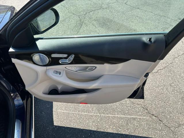 2016 Mercedes-Benz C-CLASS C 300