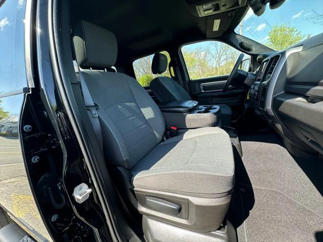 2022 Ram 1500 Classic Warlock Crew Cab 4x4 5'7" Box