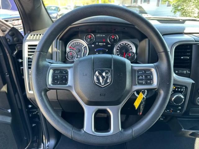 2022 Ram 1500 Classic Warlock Crew Cab 4x4 5'7" Box