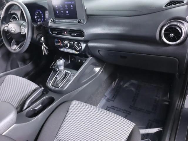 2022 Hyundai Kona SE