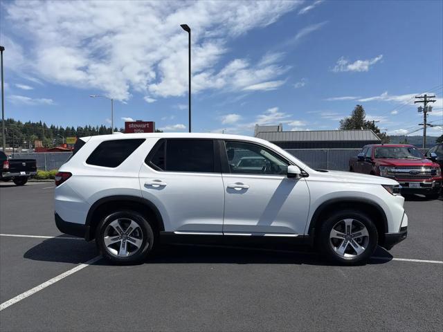 2023 Honda Pilot AWD EX-L 8 Passenger