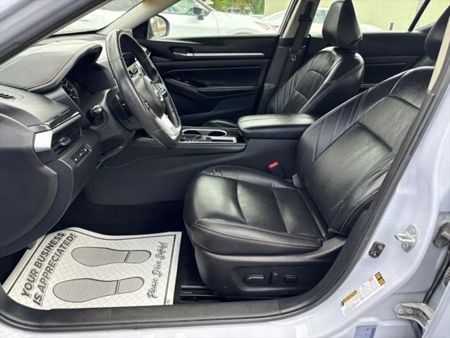 2024 Nissan Altima SR FWD