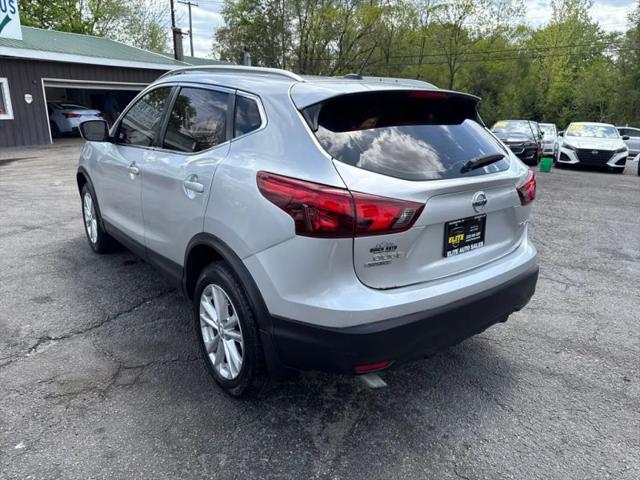 2018 Nissan Rogue Sport SV