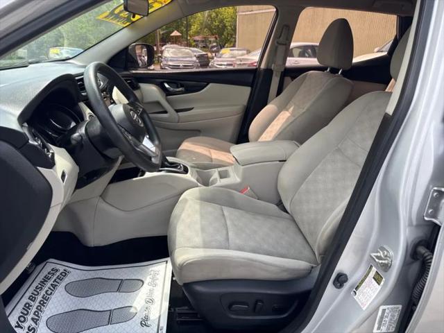 2018 Nissan Rogue Sport SV