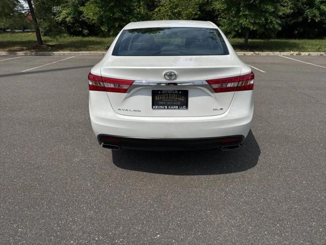 2013 Toyota Avalon XLE