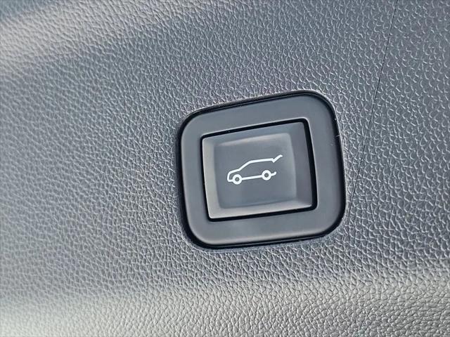 2023 GMC Yukon 4WD SLT