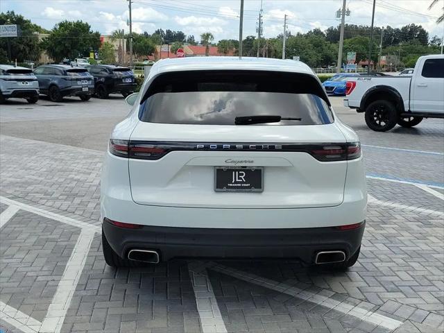 2022 Porsche Cayenne Cayenne