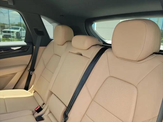 2022 Porsche Cayenne Cayenne