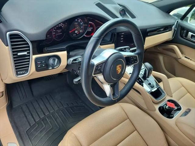 2022 Porsche Cayenne Cayenne