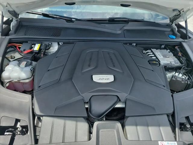 2022 Porsche Cayenne Cayenne