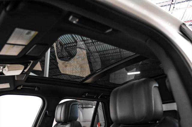 2022 Land Rover Range Rover Westminster
