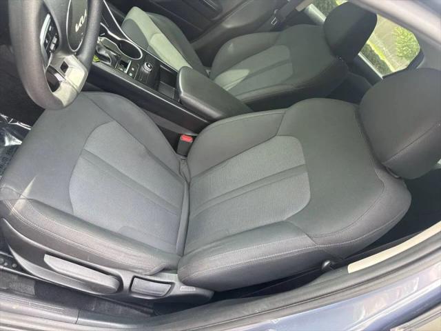 2022 Kia K5 LX