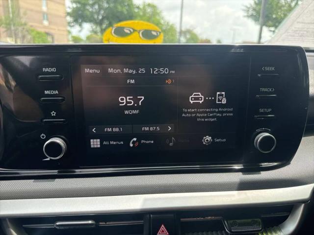 2022 Kia K5 LX