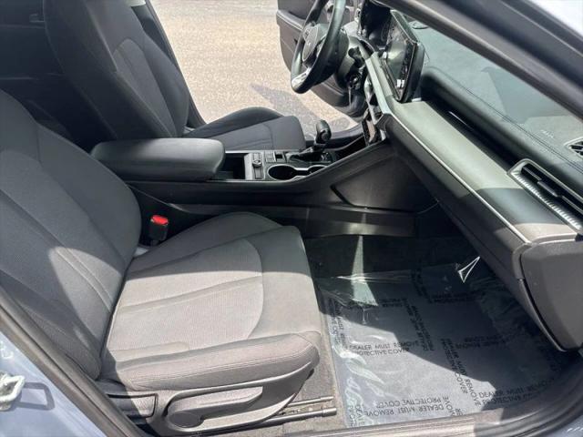 2022 Kia K5 LX