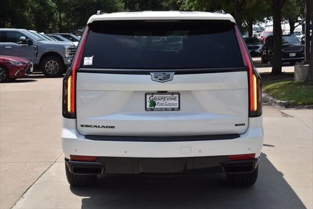 2023 Cadillac Escalade ESV 4WD Sport Platinum