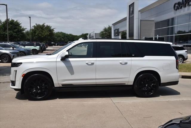 2023 Cadillac Escalade ESV 4WD Sport Platinum