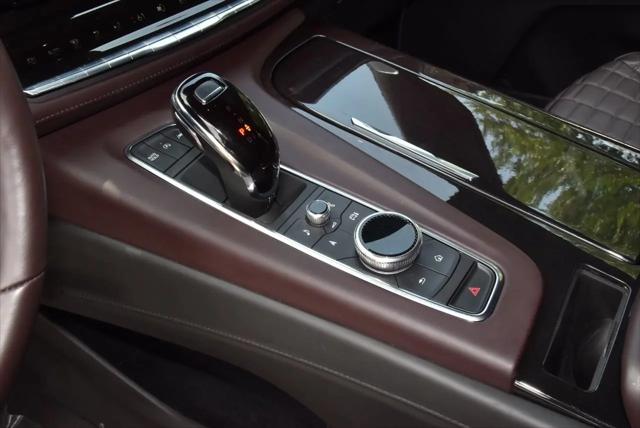 2023 Cadillac Escalade ESV 4WD Sport Platinum