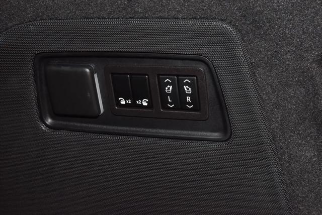 2023 Cadillac Escalade ESV 4WD Sport Platinum