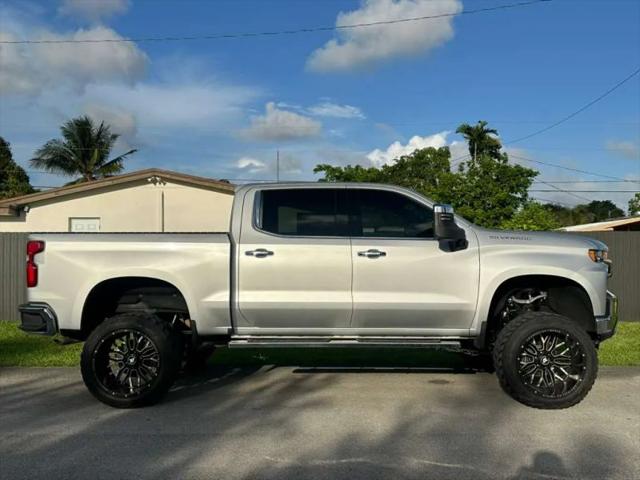 2022 Chevrolet Silverado 1500 2WD Crew Cab Short Bed LTZ