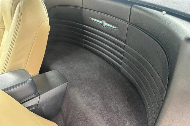 2005 Ford Thunderbird Premium