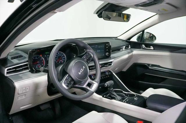 2022 Kia K5 LXS