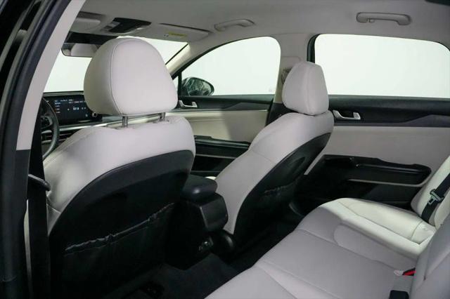 2022 Kia K5 LXS