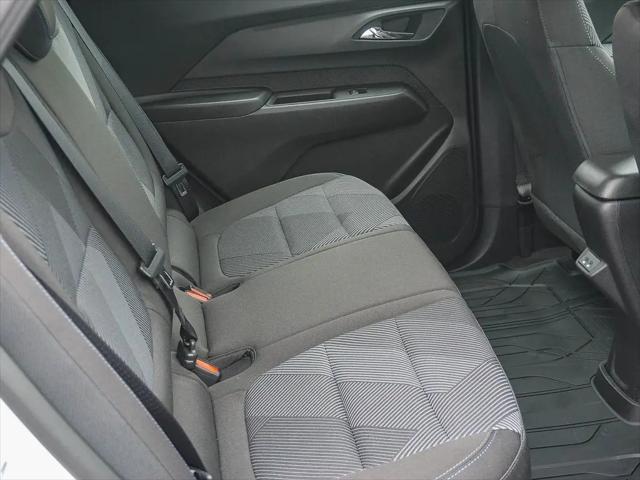 2027 Chevrolet Bolt LT FWD