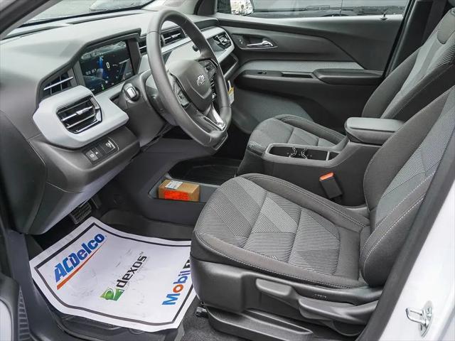 2027 Chevrolet Bolt LT FWD