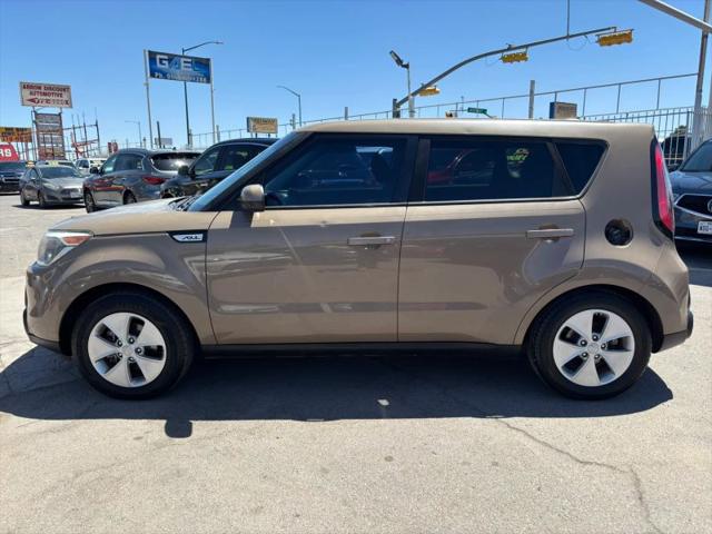 2016 Kia Soul Base