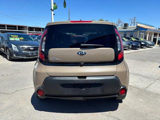 2016 Kia Soul Base