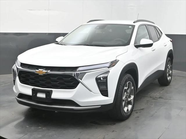 2025 Chevrolet Trax FWD LT