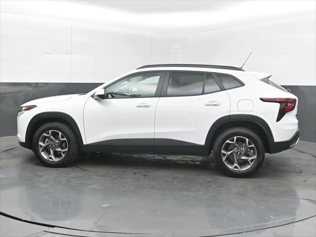 2025 Chevrolet Trax FWD LT