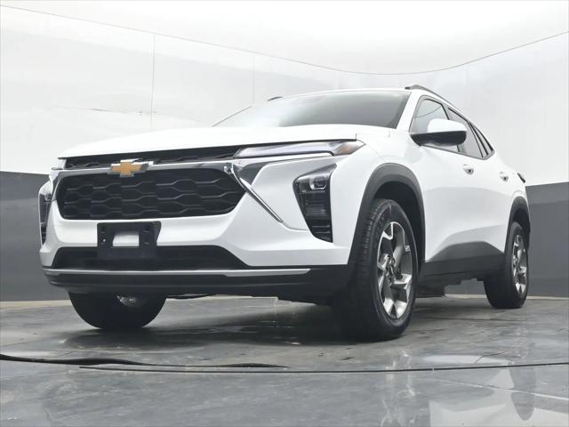 2025 Chevrolet Trax FWD LT