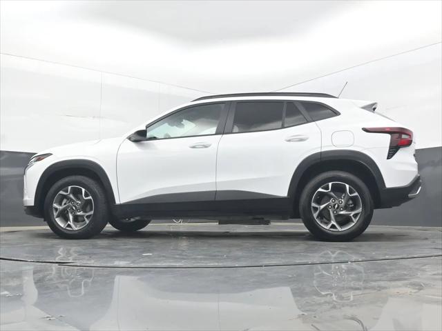 2025 Chevrolet Trax FWD LT