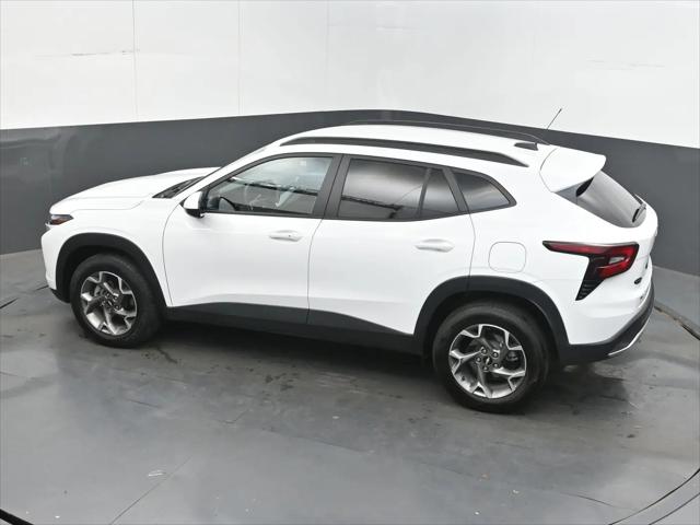2025 Chevrolet Trax FWD LT