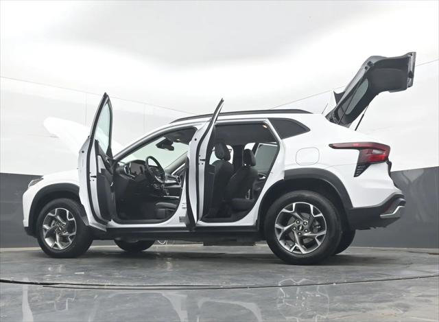 2025 Chevrolet Trax FWD LT