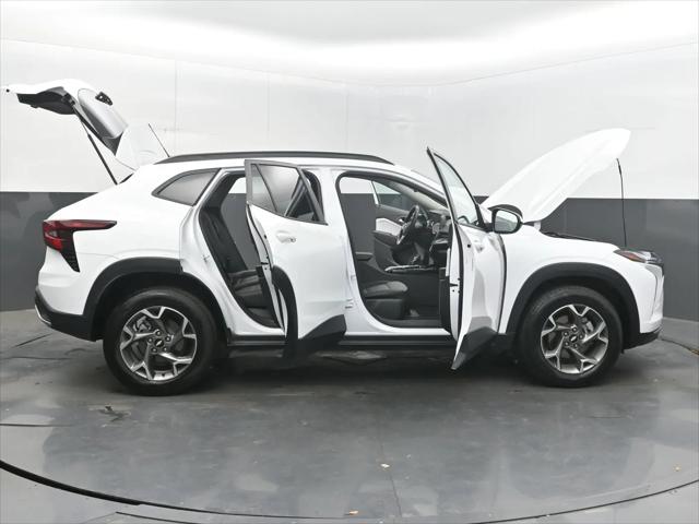 2025 Chevrolet Trax FWD LT