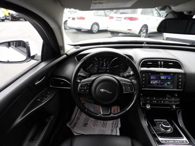 2018 Jaguar XE 25t