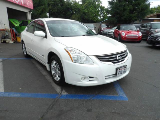 2011 Nissan Altima Base