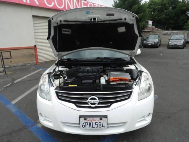 2011 Nissan Altima Base