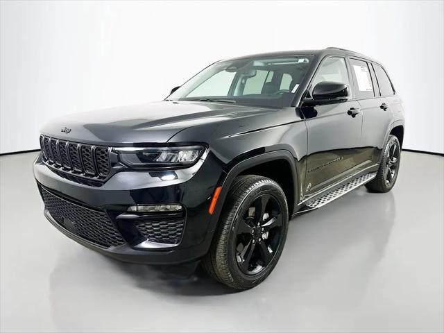 2023 Jeep Grand Cherokee Limited 4x2