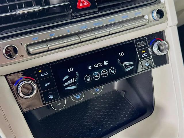 2025 Genesis G70 2.5T RWD