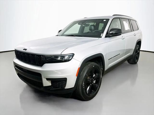 2023 Jeep Grand Cherokee L Altitude 4x2