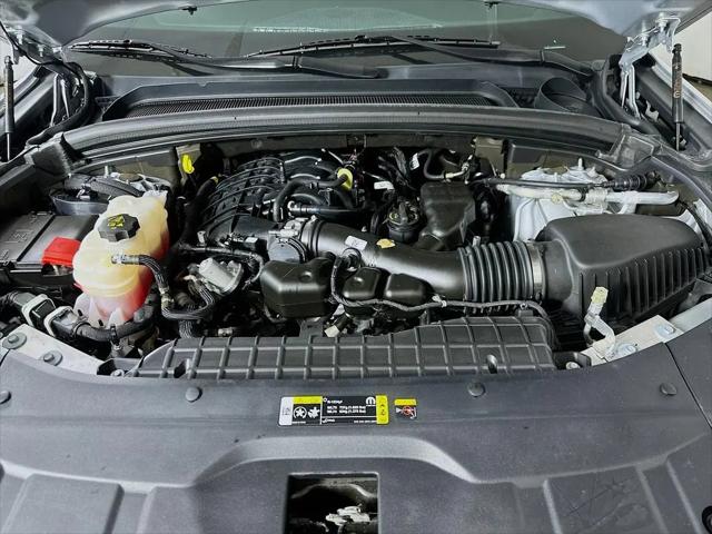 2023 Jeep Grand Cherokee L Altitude 4x2