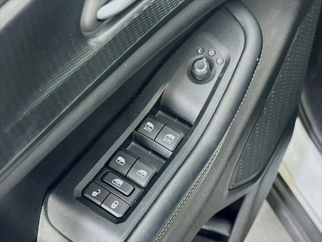 2023 Jeep Grand Cherokee L Altitude 4x2