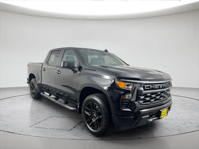 2026 Chevrolet Silverado 1500 4WD Crew Cab Short Bed Custom